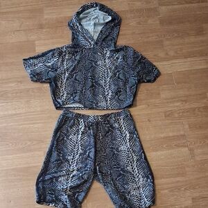 Snakeskin Print Cropped Hoodie and Biker Shorts Set Size S